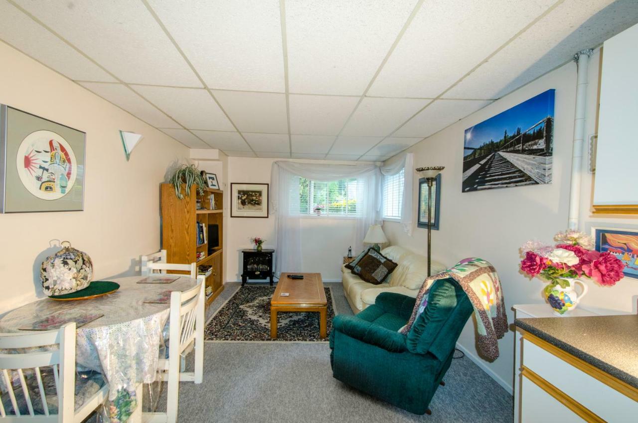 Casey'S Bed & Breakfast Whitehorse Kültér fotó